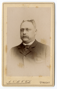 221168 Portret van mr. Lambertus van Lier, geboren 1847, advocaat te Utrecht, wethouder van Utrecht (1901-1908), ...